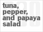 recipe for tuna, pepper, and papaya salad